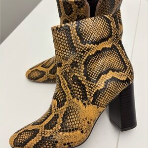 Yellow and Black Ankle Boots with Chunky Heel